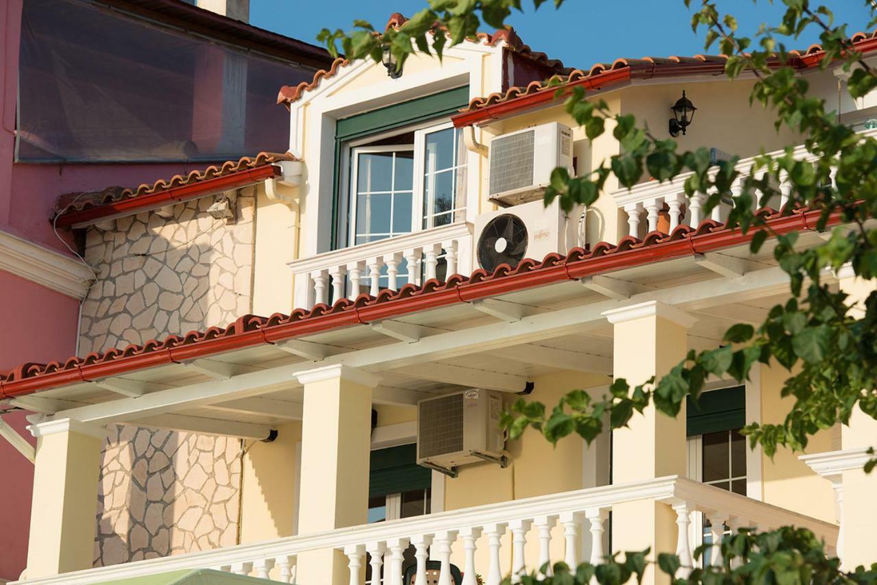 Andretina Sea View Apartments 蒂锡利维 外观 照片